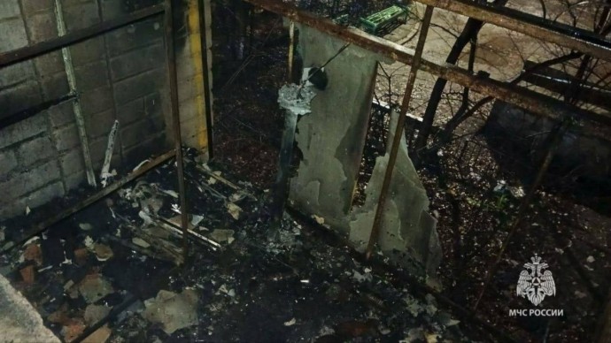 В городе Башкирии загорелся многоквартирный дом