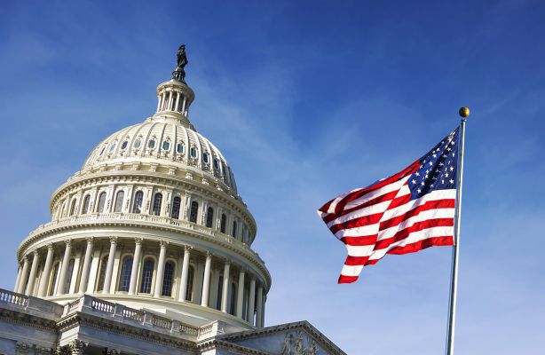 Государственный долг США превысил 37 трлн долларов