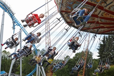 Матвиенко поручила до 2 апреля принять закон об эксплуатации аттракционов