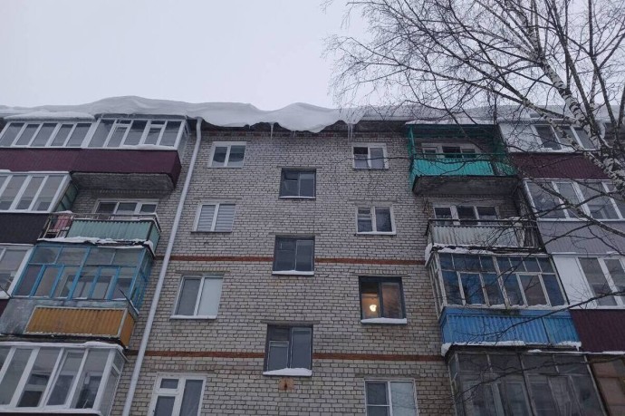 В Волжске прокуратура проверяет жалобу на плохую уборку снега