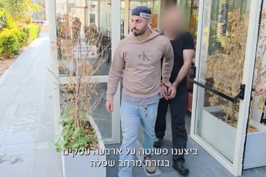 Скандал в ресторанах: рабство и угрозы мигрантам