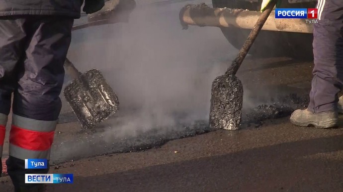 На ул. Н. Руднева, Мезенцева, Серебровской в Туле сделают ямочный ремонт