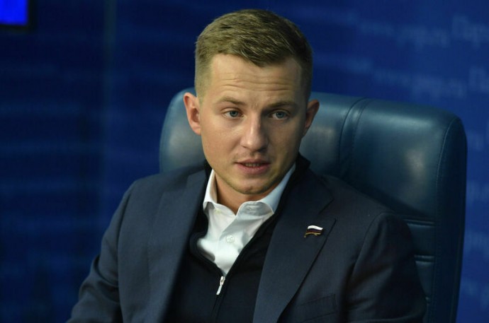 Депутат Метелев рассказал, какие продукты хотят разрешить передавать нуждающимся