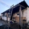 Дочь погибшей на пожаре женщины успела выпрыгнуть в окно