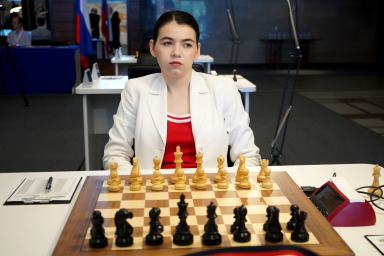 Женская сборная России по шахматам обыграла Азербайджан на командном ЧМ