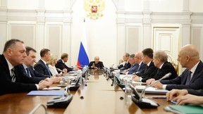 Оперативное совещание с вице-премьерами