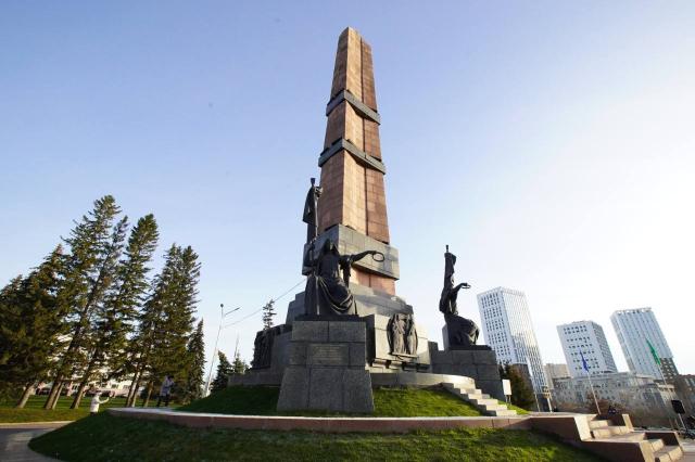 Радий Хабиров поздравил жителей Башкирии с Днем народного единства Радий Хабиров поздравил жителей Башкирии с Днем народного единства