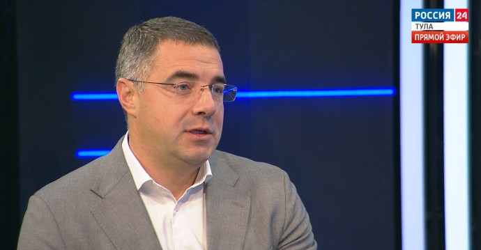 Мэр Тулы доставил гуманитарную помощь в Курскую область Мэр Тулы доставил гуманитарную помощь в Курскую область