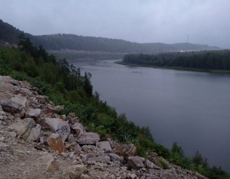 В Башкирии объявили штормовое предупреждение В Башкирии объявили штормовое предупреждение
