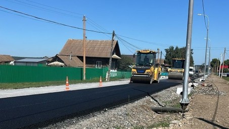 В Башкирии в селе Еланыш отремонтируют 3 км дороги вблизи школы 