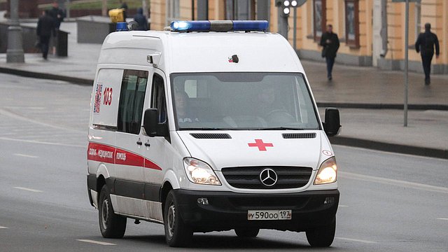 Вячеслав Володин поздравил работников скорой медицинской помощи с профессиональным праздником