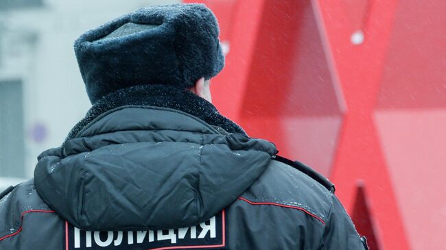 В Химках полицейские перекрыли дорогу к месту взрыва, где погиб подросток