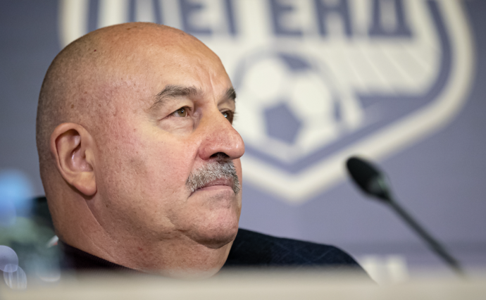 Черчесов отреагировал на информацию об интересе к нему "Спартака" и "Динамо" Черчесов отреагировал на информацию об интересе к нему "Спартака" и "Динамо"