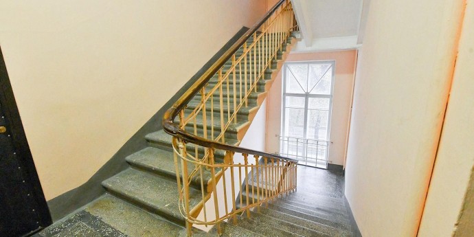 Около 14 тысяч подъездов жилых домов отремонтировали в Москве с начала года
