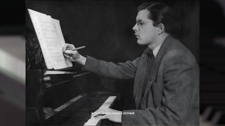 Концерт «Ваш Андрей Петров» пройдет в БКЗ «Октябрьский» в честь 95-летия композитора