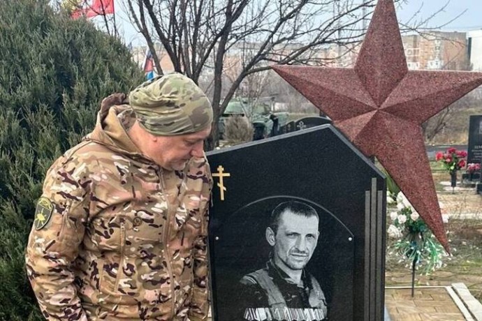 "Направление не скажу": Захар Прилепин заявил, что вторую неделю находится в зоне проведения СВО "Направление не скажу": Захар Прилепин заявил, что вторую неделю находится в зоне проведения СВО