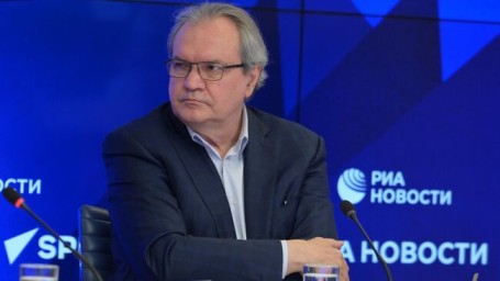 Глава СПЧ призвал исключать из школ за нападение на учителя