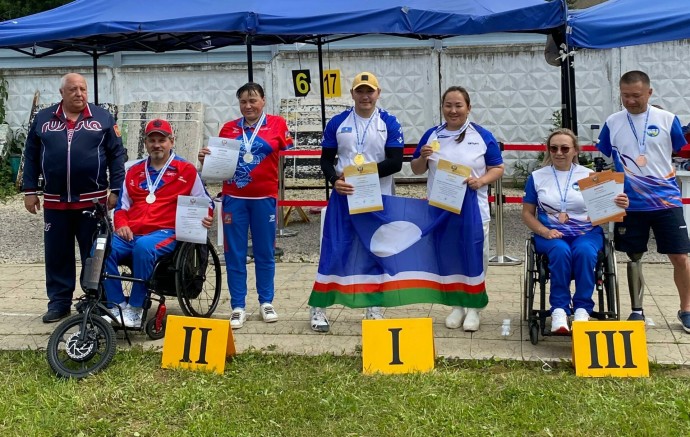 Якутские лучники Степанида Артахинова и Виктор Скрыбыкин стали чемпионами России