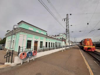 Путешествие из Владивостока в сторону Москвы для пьяного пассажира завершилось в Уссурийске