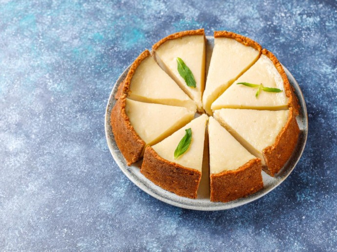 Этот пирог выглядит просто, но вкус у него — как у десерта из дорогого итальянского кафе