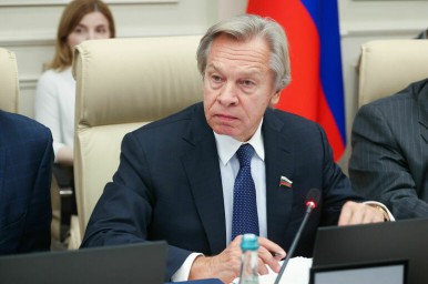 Сенатор Пушков: Европа не готова воевать, но и с «предвоенной иглы» слезть не может