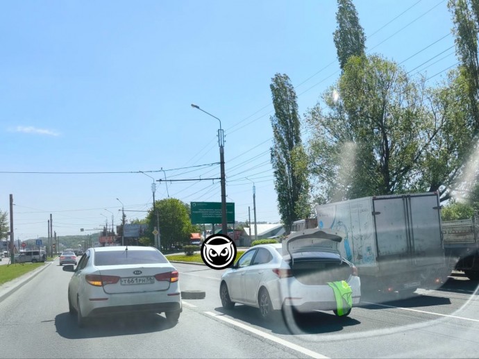 В Пензе из-за аварии встала в пробке улица 8 Марта