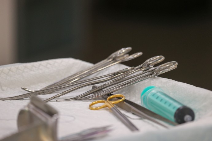 Врачи удалили москвичке огромную опухоль яичника весом 30 килограммов Врачи удалили москвичке огромную опухоль яичника весом 30 килограммов