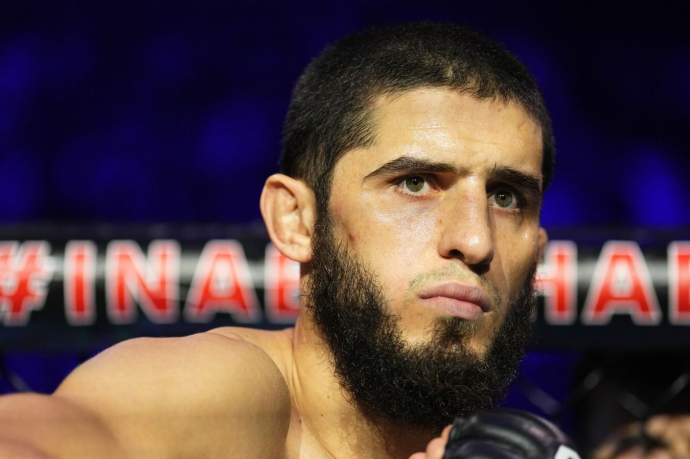 Масвидаль назвал единственного бойца в полусреднем весе, который может победить Махачева Масвидаль назвал единственного бойца в полусреднем весе, который может победить Махачева