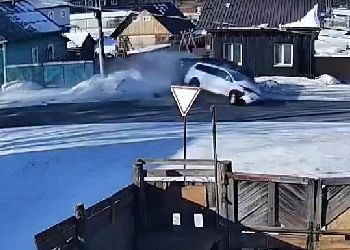 Момент жесткого ДТП в Приамурье попал на видео