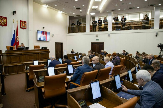 Бюджет сформирован с заботой о людях и будущем Красноярского края Бюджет сформирован с заботой о людях и будущем Красноярского края