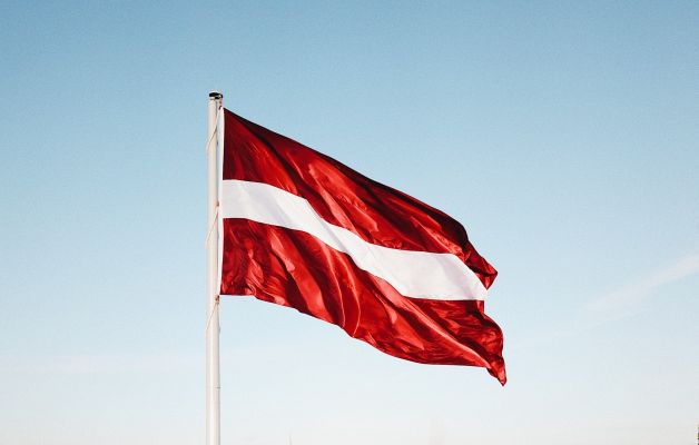 Латвия решила не открывать воздушное пространство у границы с Белоруссией Латвия решила не открывать воздушное пространство у границы с Белоруссией