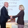 Поддерживающие бойцов на передовой деятели культуры получили медали