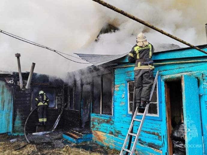 Установлены личности погибших во время пожара в Цыганском поселке в Пензе