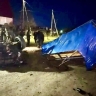 В Иркутской области водитель «Ниссана» снесла остановку и въехала в магазин