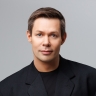Стас Пьеха рассказал, кто стоит за его решением сменить фамилию
