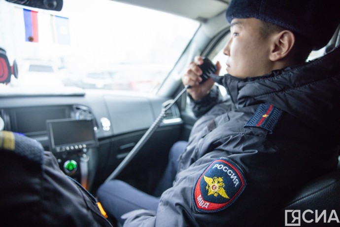 В Якутске разыскивают мужчину, похитившего девять айфонов из комиссионного магазина