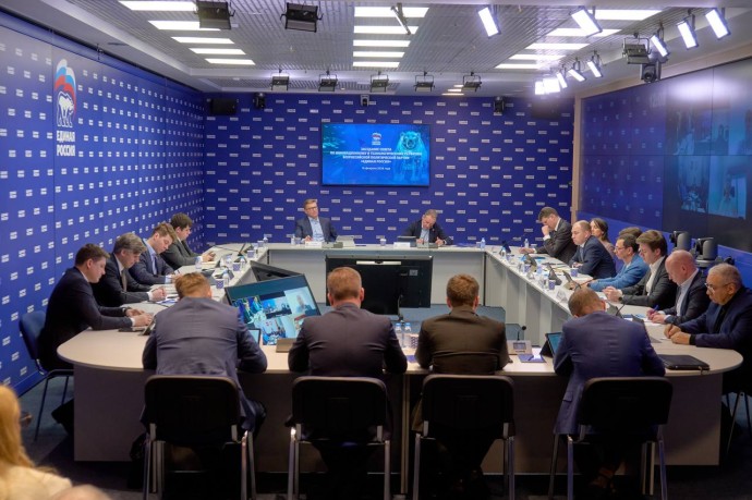 Роман Чекушов принял участие в первом заседании Совета партии «Единая Россия» по инновационному и технологическому развитию
