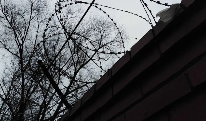 В Петербурге бывший полицейский получил четыре года колонии за взятки от мигрантов-нелегалов