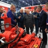 Главы МЧС России и Республики Татарстан осмотрели отечественные и зарубежные образцы техники и вооружения на салоне «Комплексная безопасность»