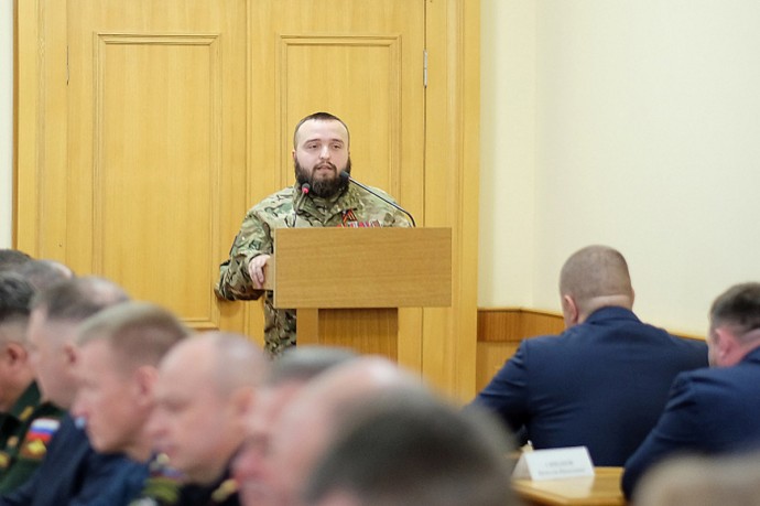 Экс-глава «Молодой Гвардии» подпишет еще один контракт с Минобороны