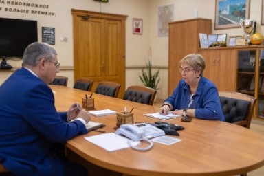 Александр Новиков: в Смоленск поступило 26 600 доз вакцины от гриппа