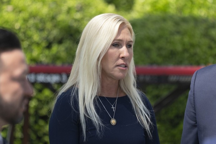 Чиновница из США заявила о готовности раскрыть имена сообщников Эпштейна