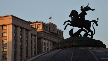 В ГД предложили упрощенную регистрацию для переезжающих семей с детьми