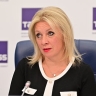 Захарова поддержала идею показать китайцам самовары
