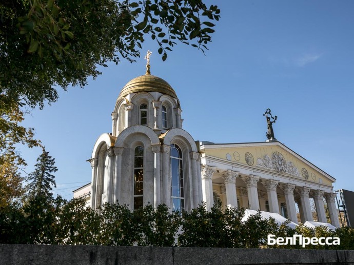 В Белгороде провели молебен в честь 10-летия основания часовни князя Владимира