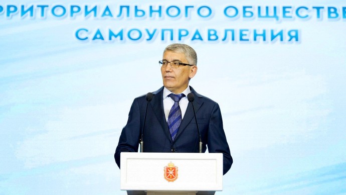 Дмитрий Миляев поздравил сельских старост и активистов ТОС с праздником