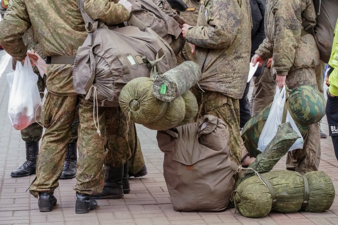 Семьям пропавших без вести бойцов СВО предложили восстановить выплаты