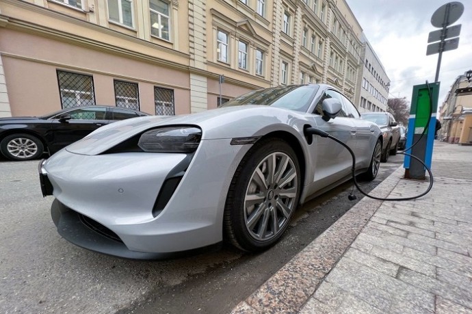 В России предложили расширить льготы для владельцев и производителей электромобилей