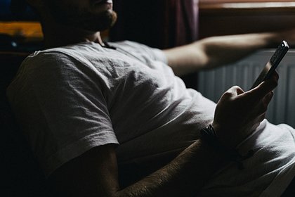 Беженцы стали знакомиться в приложении для свиданий ради приглашений в гости