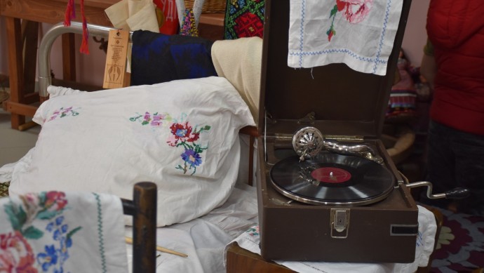 Кому с 1 января повысят пенсии